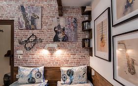 The Music House - Exclusive Studio In The Heart Of Sofia By Flat Mаnager